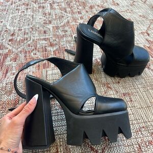 Lamoda platform wrap up heels